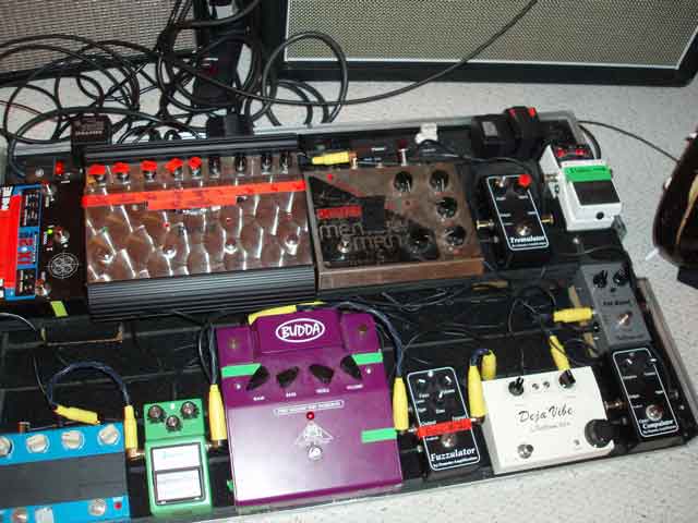 carter-pedal-board-web.jpg